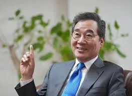 이낙연, 김문수 지지 선언하며 "괴물 독재국가 출현 막아야"