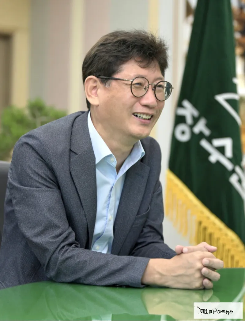 ▲ 최훈식 장수군수 "혁신 정책 행보 멈추지 않을 것" 최훈식 장수군수 ⓒ장수군