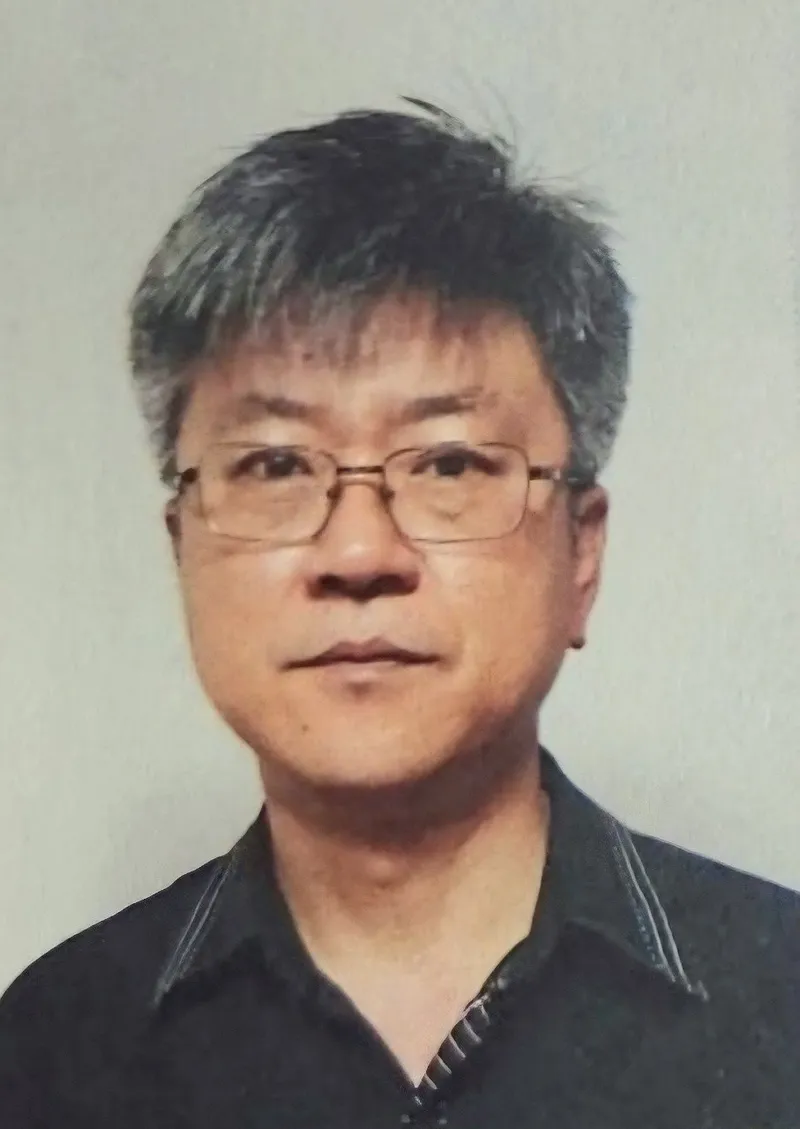 ▲ 김윤곤 시인