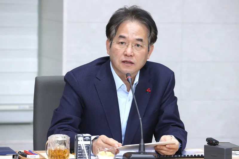 ▲ 꽃박람회재단에서 개최한 3월 4주차 현장간부회의. 이동환시장