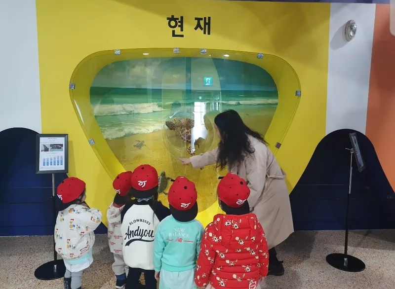 ▲ 송파구, 자원순환홍보관 견학차량 무료 지원 실시…관련 조례도 제정
