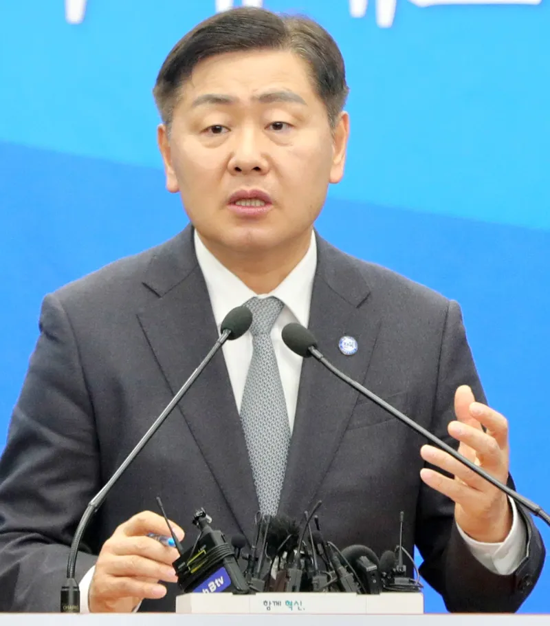 ▲ 김관영 도지사는 “대광법 개정은 전북특별자치도의 교통 기반을 확충하는 동시에 국가균형발전을 위한 필수 과제를 해결하는 중요한 성과”