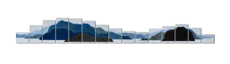후하이잉_Landscape 136_56x448x0.8cm_Ceramic_2024 / 이젤리 제공