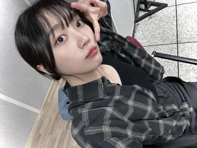“오우리, 저녁 빛 속 숨결 머문다”…사진 한 장에 담긴 자유→예상치 못한 울림