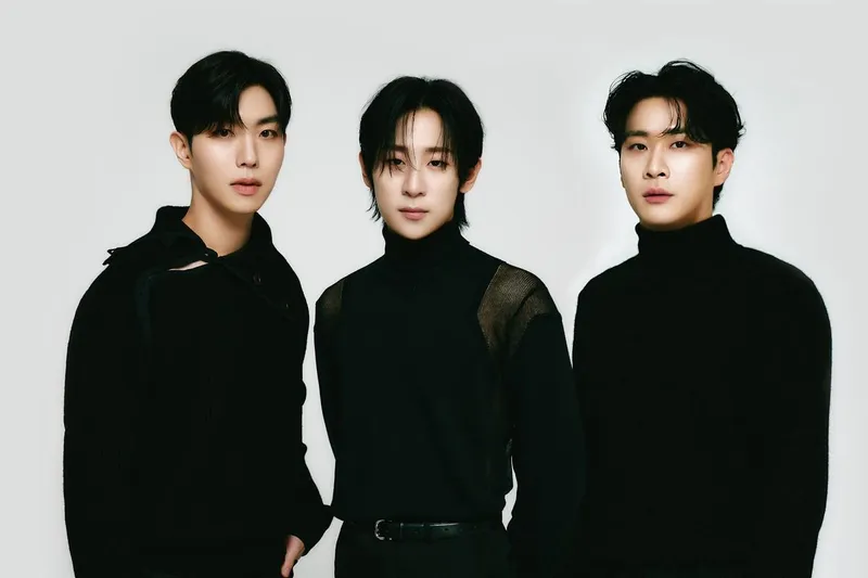 “압도적 팬덤이 만든 순간”…리베란테, ‘브랜드충성도대상’→무대 감동 예고 / EMK엔터테인먼트