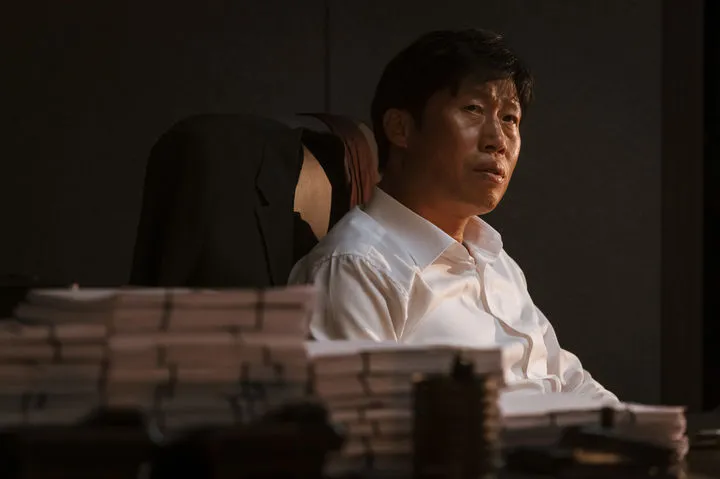 “4주째 정상 질주”…영화 ‘야당’ 강하늘·유해진, 300만 고지→끝없는 흥행 돌풍