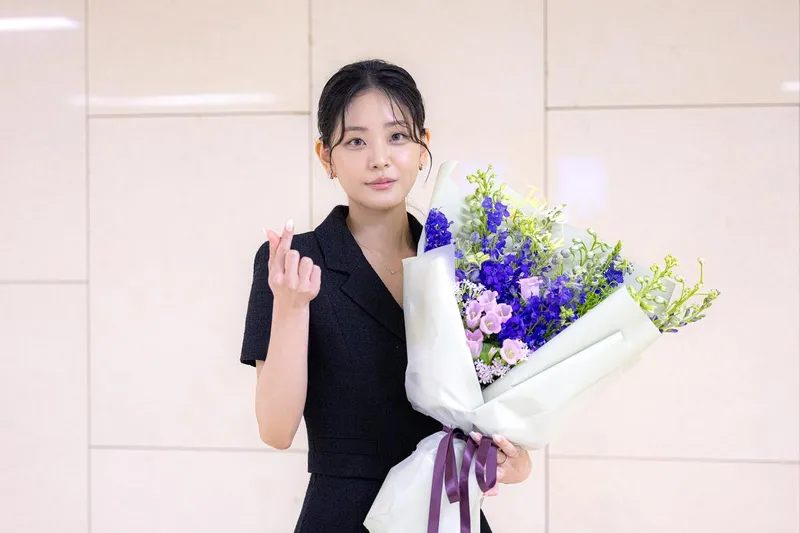 “팔로워 80만 돌파”…정수빈, 신인상 영예→압도적 존재감 각인 / 제이와이드컴퍼니