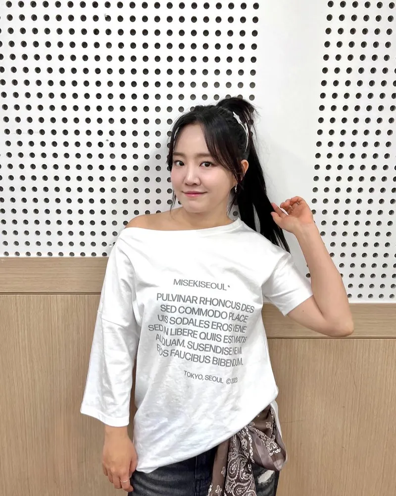“출몰한 바넬로피윤 불렀느냐”…윤하, 장난기 어린 눈빛→초여름 청량 에너지 / 가수 윤하 인스타그램