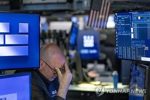 트럼프 감세안 여파에 다우 1.9%↓…美 국채 금리 30년물 5% 돌파