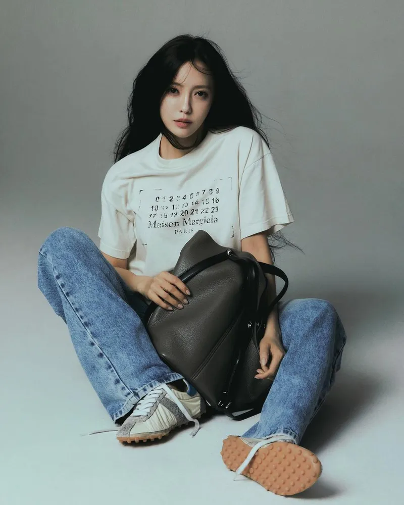 “차분함 속 깊어진 눈빛”…효민, 고요한 봄날→청량한 여운 / 걸그룹 티아라 효민 인스타그램