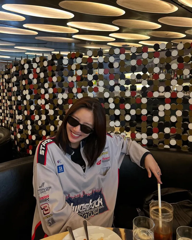 “이제 여름 시작”…손담비, 미소 가득한 오후→여유와 힐링 한가득 / 가수, 배우 손담비 인스타그램