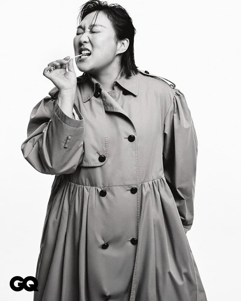 “치명적 변신”…이수지, GQ 화보 속 팔색조 매력→팬들 시선 집중 / GQ코리아