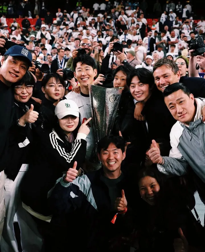 “결국 함께한 우승의 순간”…손흥민·박서준, 뜨거운 포옹→현장 술렁