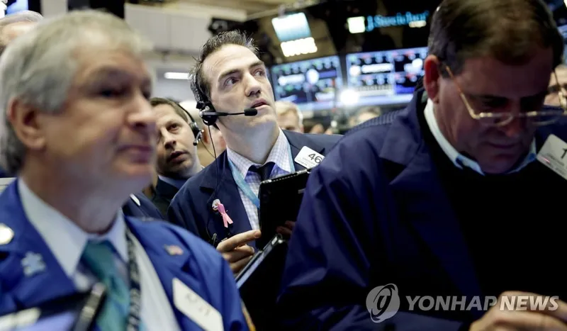 뉴욕증시, 트럼프 관세 경고에 1%대 하락…S&P500 1.14%↓