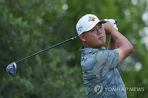 “6언더파 질주”…김시우, 찰스 슈와브 2R 맹타→공동 28위 급상승 / 연합뉴스