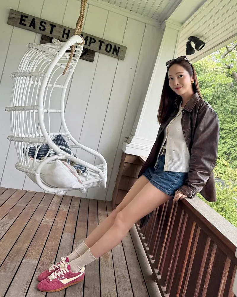 “나만의 속도로 걷는 중”…제시카, 햄프턴 여유→도심 감성 잇는 순간 / 걸그룹 소녀시대 제시카 인스타그램