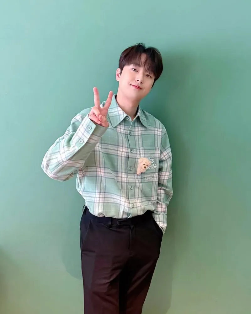 이찬원/오피셜