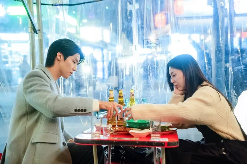 “유잼 인간 변신”…박지후·이승협, 포장마차 데이트→현장 폭소 / ㈜FNC스토리