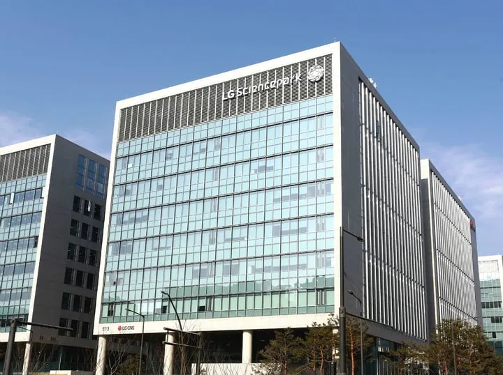 LG CNS, AI 인재 1000명 확보전…AI 경력직 채용 가속→차세대 기술 내재화 박차