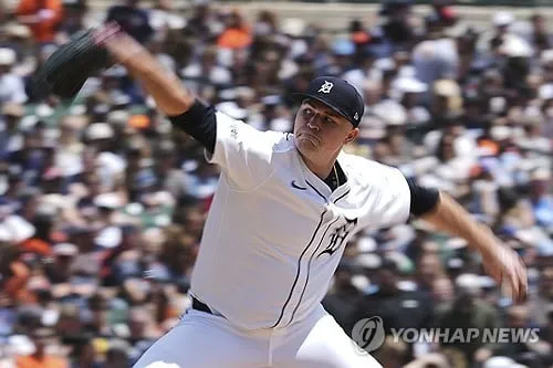 “9회 165km 삼진 완성”…스쿠벌, 완봉승 매덕스→ML 선발 최고 구속 / 연합뉴스