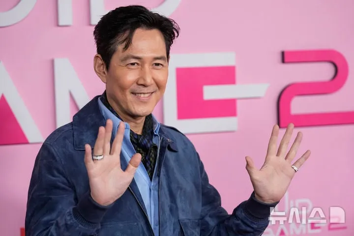 “숨겨진 K팝 세계”…이정재, ‘시크릿 아이돌’ 글로벌 프로젝트→할리우드 협업 추진