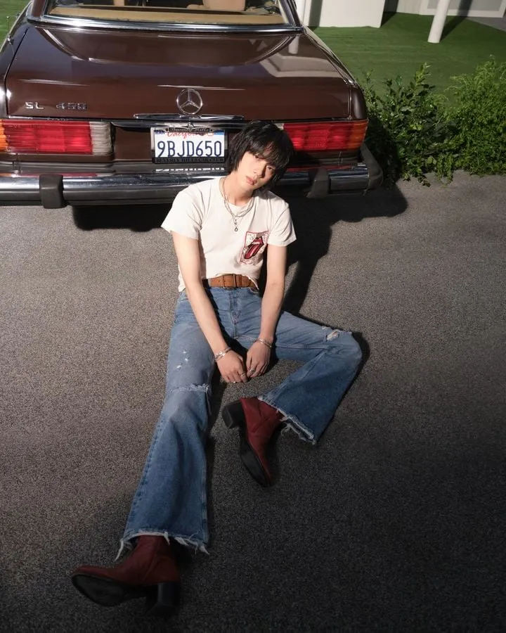 “글로벌 정점 찍었다”…방탄소년단(BTS) 진, ‘돈트 세이 유 러브 미’ 폭발적 1위→차트 흔들다