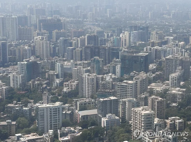 인도, 올해 GDP 6.2% 성장 전망…일본 추월하며 세계 4위 경제로 부상