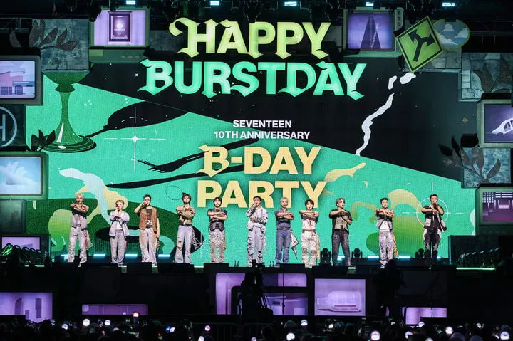 “35만 몰린 잠수교 열기”…세븐틴, 10주년 기념→‘비-데이 파티’ 물결 / 플레디스엔터테인먼트