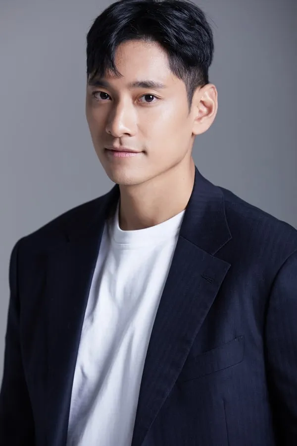 “스포테이너의 진심 다시 한 번”…김요한, 장군엔터와 재계약→새로운 도전 예고 / 장군엔터테인먼트
