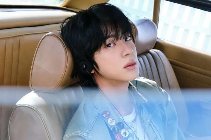 “세 번째 빌보드 진입”…방탄소년단(BTS) 진, ‘돈트 세이’ 90위→글로벌 돌풍