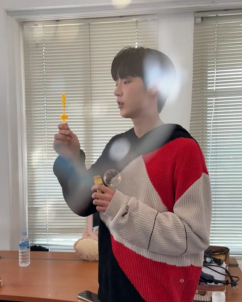 “오늘 밤 만나요”…하유준, 설렘 가득한 오후→비눗방울처럼 맑은 기대 / 배우 하유준 인스타그램