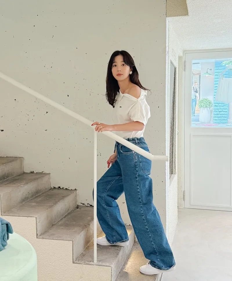 “심플함에 어깨를 살짝”…기은세, 초여름 감성→클래식한 무드 완성 / 배우 기은세 인스타그램