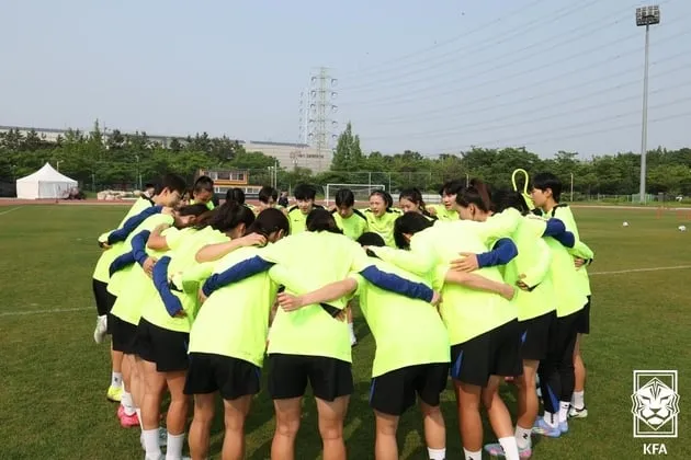 “홈 첫 승 도전”…신상우호, 콜롬비아전 맞대결→월드컵 설욕 노린다 / 연합뉴스