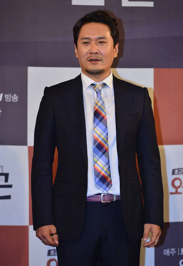 “아이돌 후배도 많다”…JK김동욱, ‘카리나 정치 해프닝’ 속내→돌연 고백