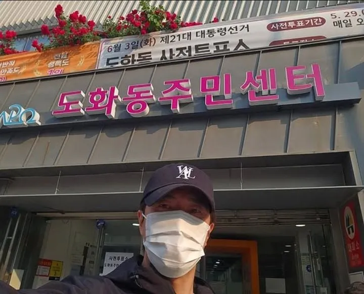 “검은 옷 입은 진심 고백”…김정민, 사전투표 소감→침묵 속 울림