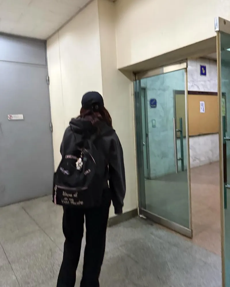 “지치었니…”…은정, 무거운 발걸음에 담긴 하루→평온한 퇴근길 / 걸그룹 티아라 은정 인스타그램