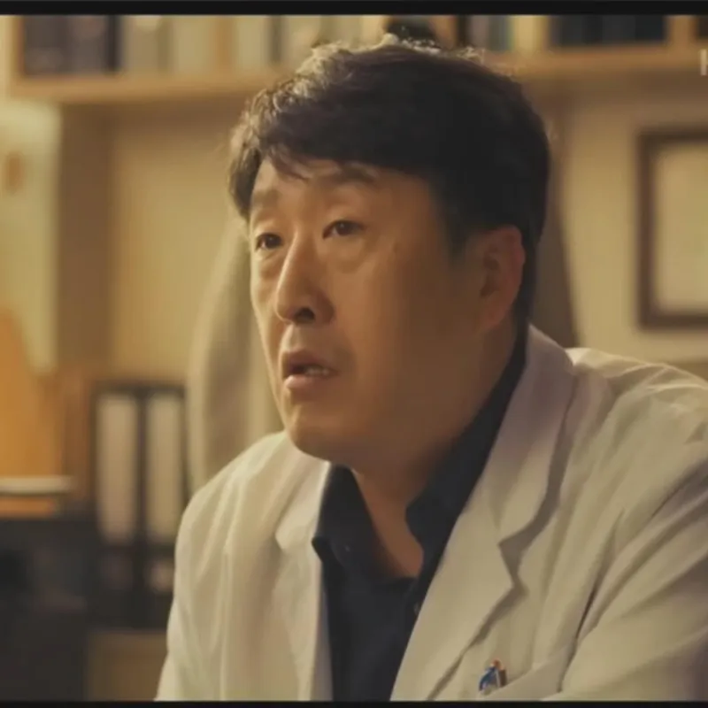 “하이파이브 5월30일 대개봉”…현봉식, 진중함 속 유쾌한 반전→근황 공개 / 배우 현봉식 인스타그램