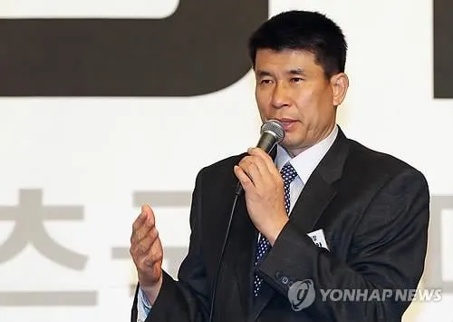 “男배구 레전드 별세”…장윤창, 스파이커 신화→한국배구 이끈 삶 마감 / 연합뉴스