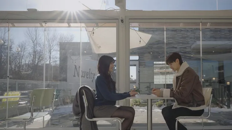 “엽서 한 장에 담긴 속마음”…하트페어링, 이탈리아 추억→커플 재회에 흔들린 감정 / 채널A