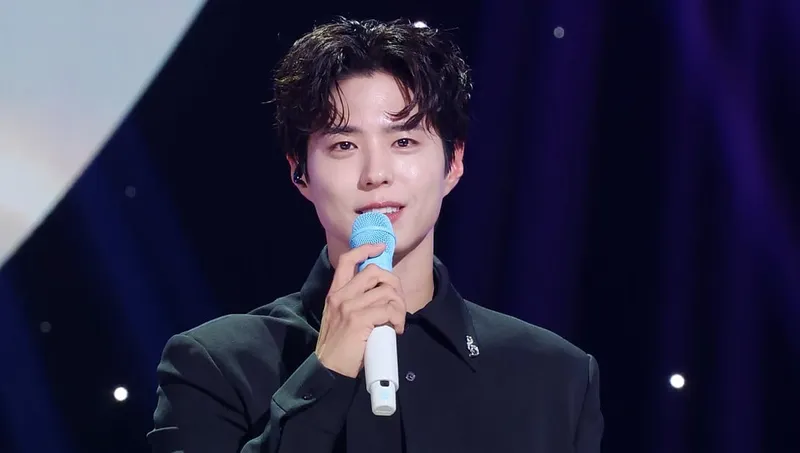 “긴장과 웃음 번진 순간”…허성태·이상이, ‘더 시즌즈’ 박보검 앞 진땀→서프라이즈 무대 향한 기대 / KBS