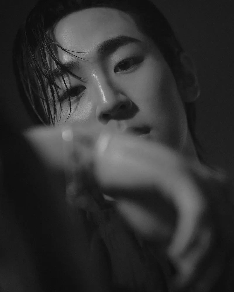 “기다림 끝에 다가오는 순간”…노현우, 몰입의 절정→흑백의 깊이 / 리베란테 노현우 인스타그램
