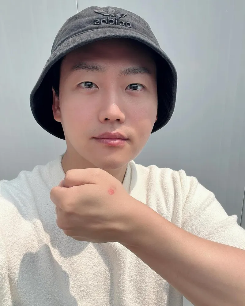 “주권의 무게를 다시 새긴다”…민수현, 투표 인증샷→의연한 봄날 다짐 / 가수 민수현 인스타그램