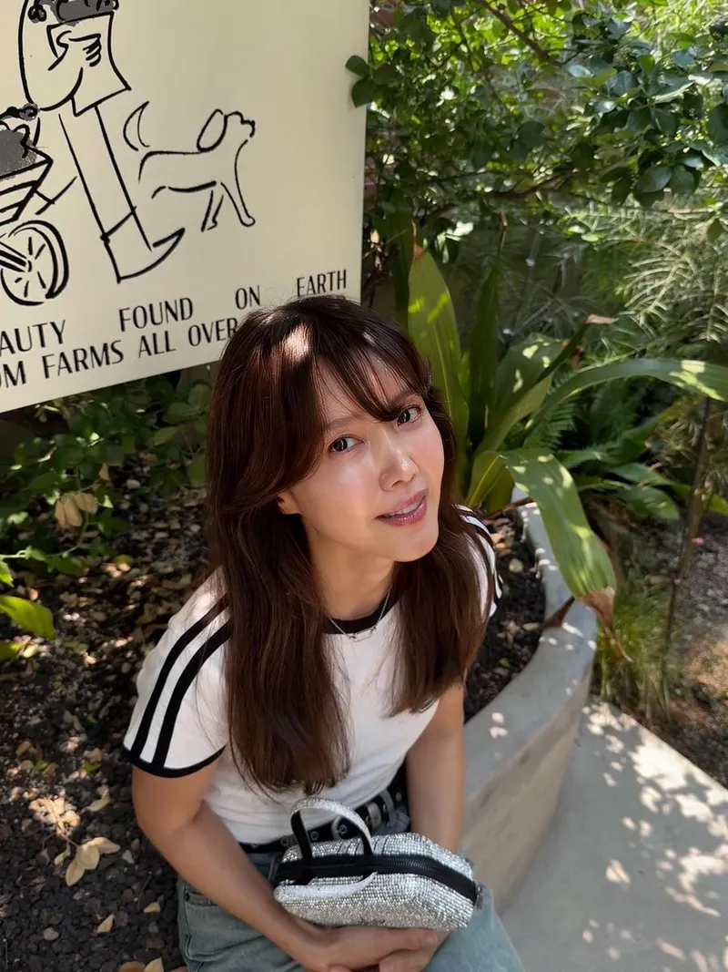 “취향에 취하는 공간”…채정안, 찬란한 오후→햇살 속 빛나는 휴식 / 배우 채정안 인스타그램