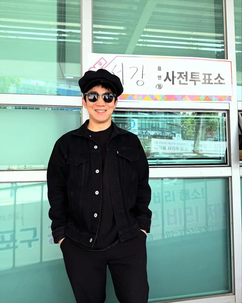 “투표로 빛난 미소”…한경록, 짙은 여운→초여름 사전투표 인증 / 그룹 크라잉넛 한경록 인스타그램
