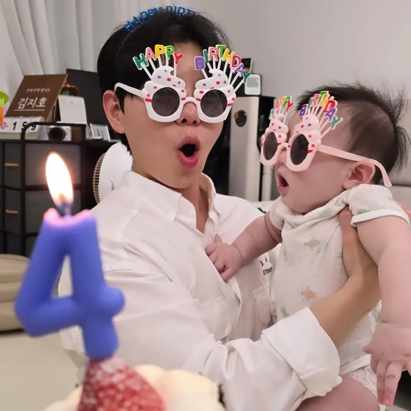 “심장이 너무 아팠다”…순순희 기태, 아들과 마주한 생일→따스한 감동 폭발 / 그룹 순순희 기태 인스타그램