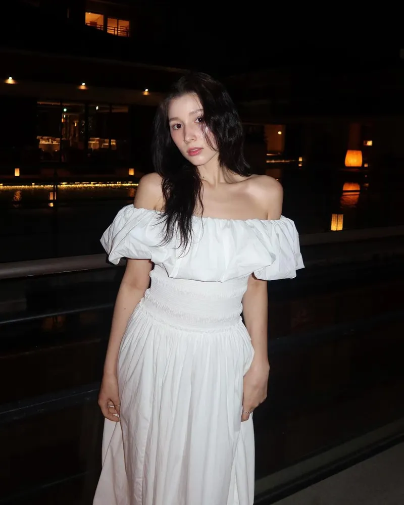 “Wonderful night in”…정리아, 오키나와의 밤→청아한 여신 무드 / 모델 정리아 인스타그램