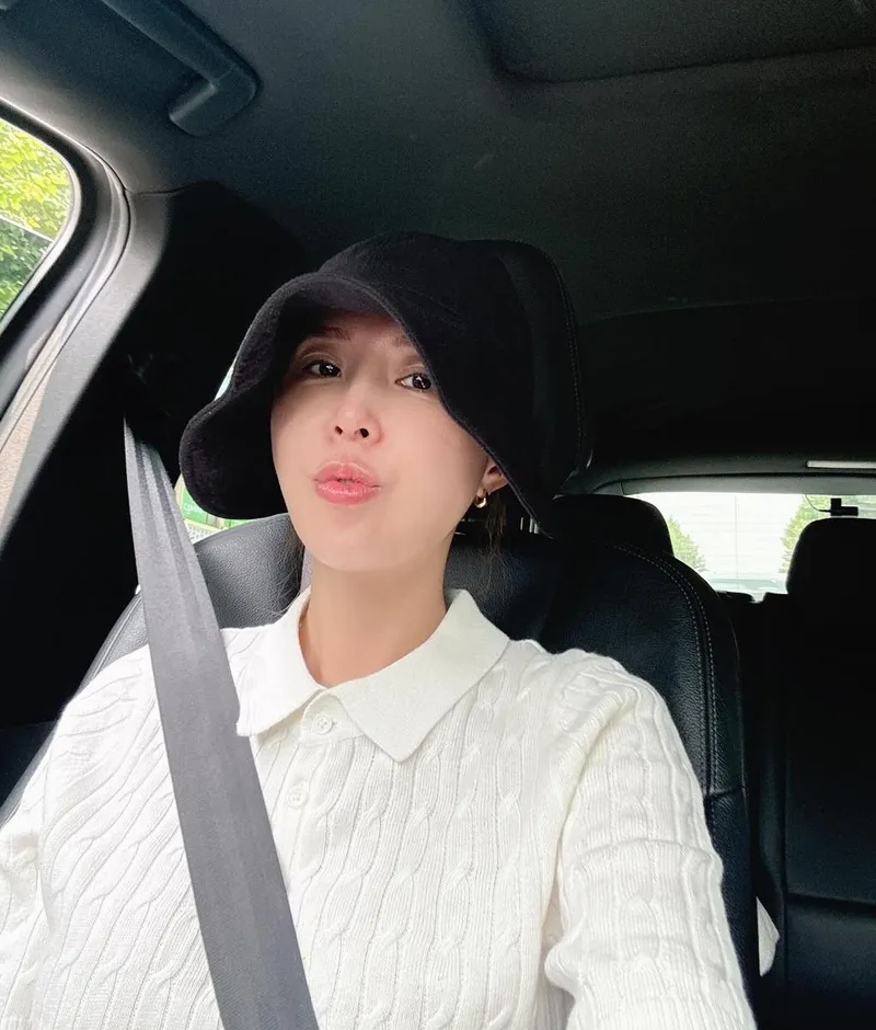 “엄빠집으로”…신지, 포근한 설렘→차 안 셀카 속 일상 / 코요태 신지 인스타그램
