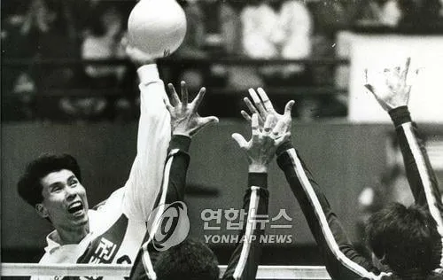 “명예의 공로패…장윤창 별세” 배구계 추모 행렬→대한배구협회 감사 표창 / 연합뉴스