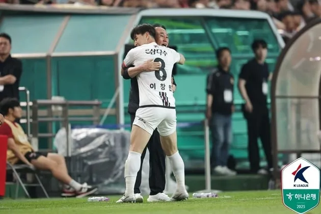 “첫 2연승+최다득점”…김학범, 서울 원정 투혼→제주 3-1 대승 견인 / 연합뉴스