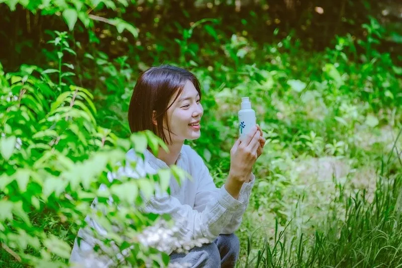 “피부도 지구도 지키는 시간”…임세미, 초여름 그린→자연 속 촉촉 미소 / 배우 임세미 인스타그램
